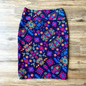 LuLaRoe Cassie Pencil Skirt EUC Size M